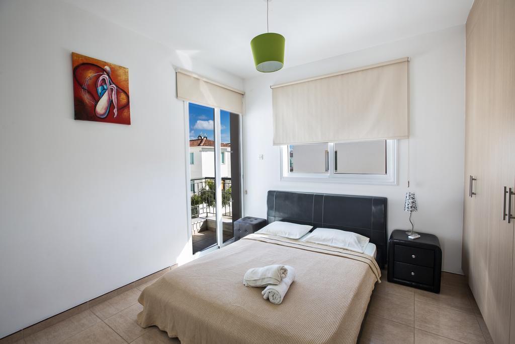 Avra Villas Paralimni Room photo