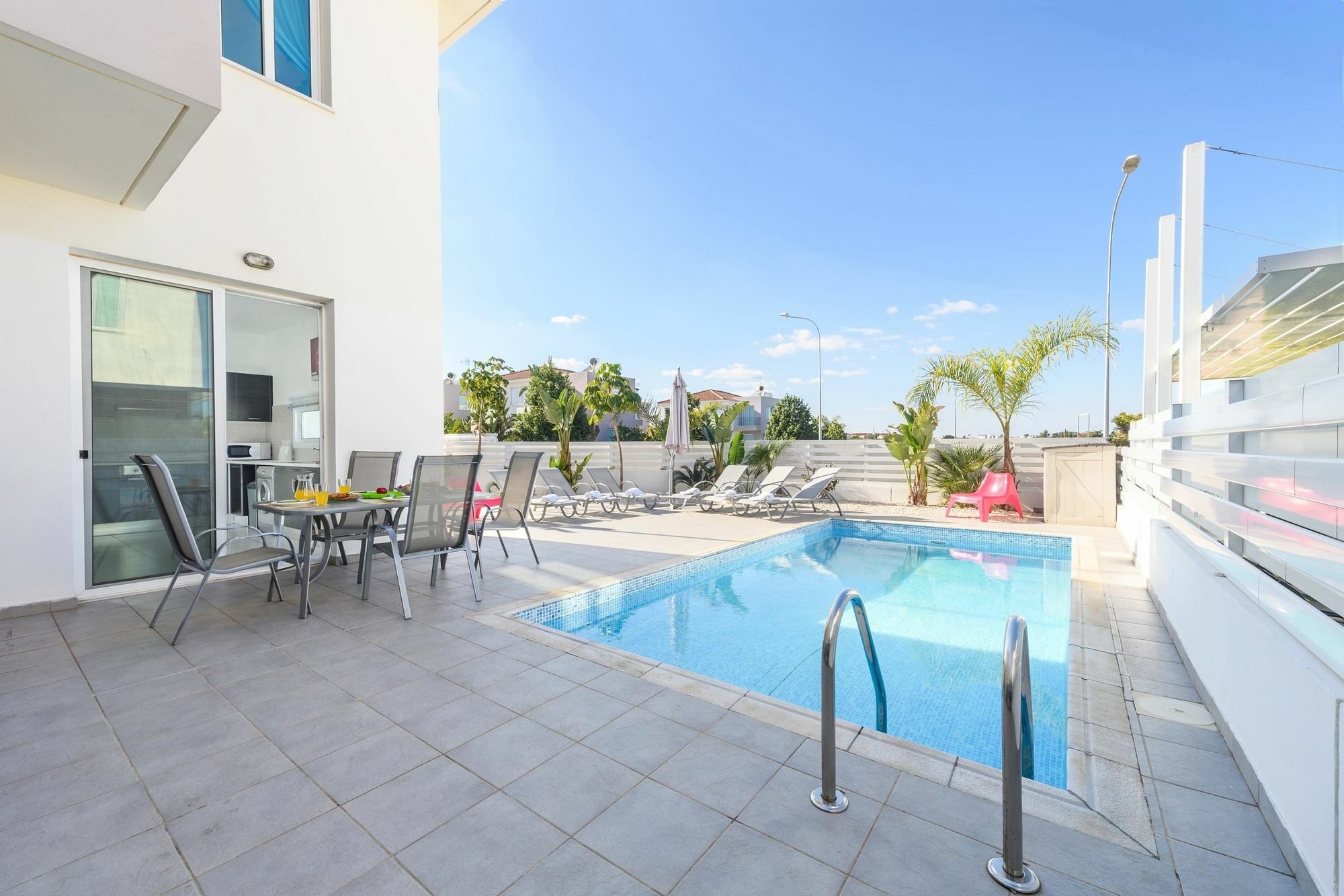 Avra Villas Paralimni Exterior photo